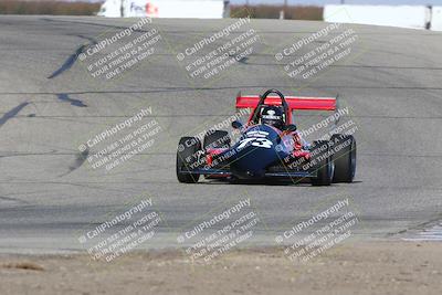 media/Nov-16-2024-CalClub SCCA (Sat) [[641f3b2761]]/Group 2/Race (Outside Grapevine)/